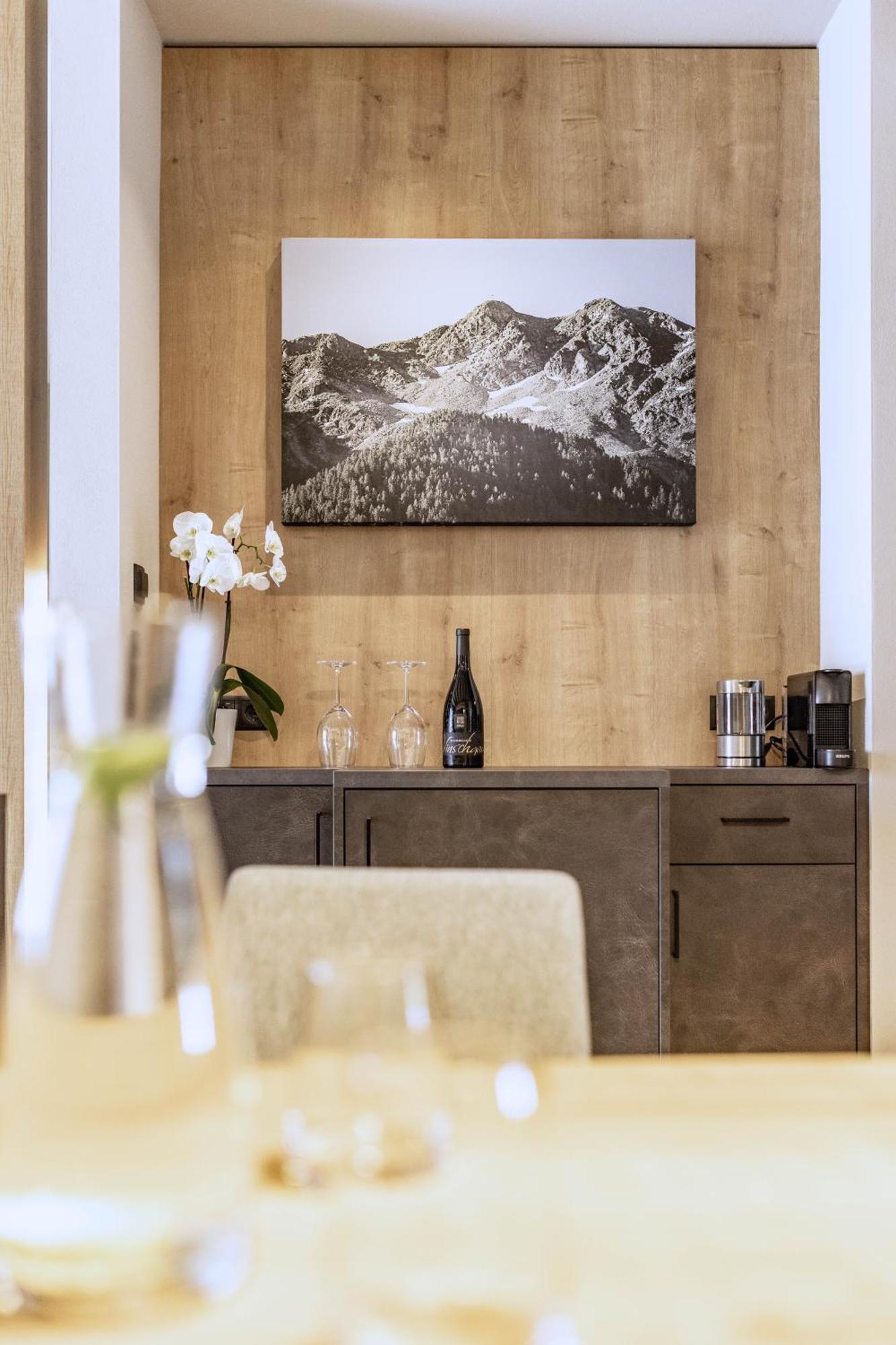 Villa Hubertus Luxuria Nova Suites - Adults Friendly Naturns Ngoại thất bức ảnh